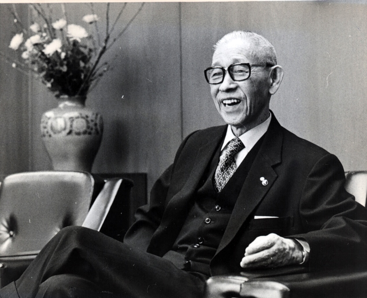 松下幸之助が示した「成功の法則」、パナソニックは“たった2畳の工場