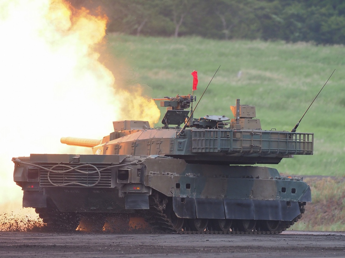 日本の最新式戦車「10式（ヒトマルシキ）」は何がスゴいのか、商機は 